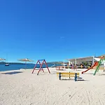 Sunshine 特罗吉尔